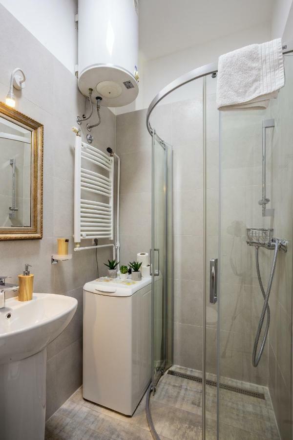 Apartment Korzo Novi Sad Exteriör bild
